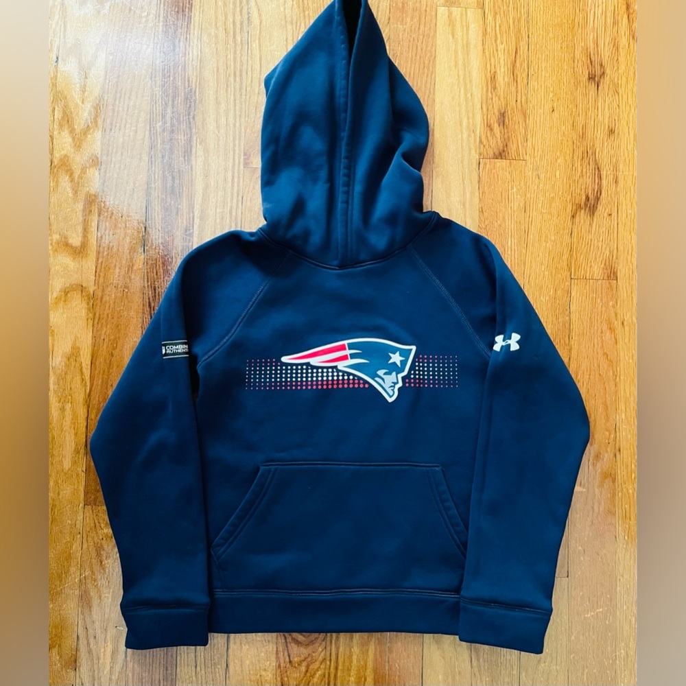 Youth Under Armour Combine Authentic Blue Sweatshirt with Patriots Logo